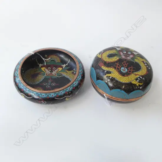 2 PCS VINTAGE CHINESE CLOISONNE,  DRAGON MOTIF, LIDDED DISH AND SML BOWL, Dia.120/140mm (21530)