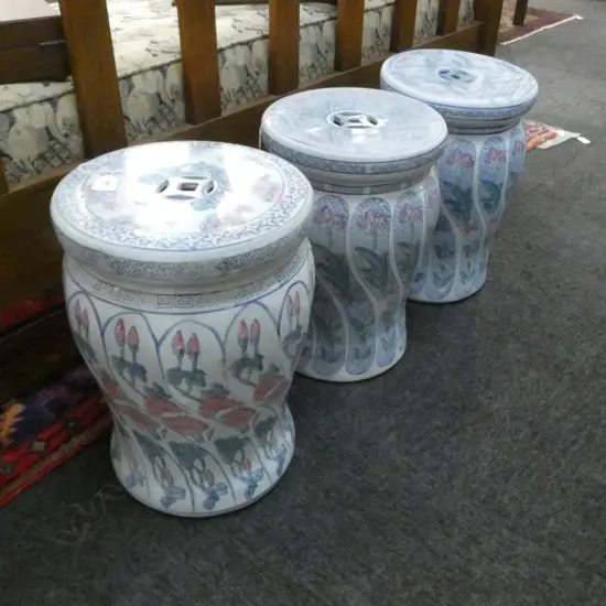 3 ORIENTAL GARDEN STOOLS H.400mm (2PR+1)