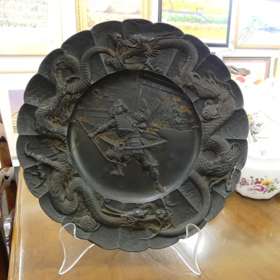 JAPANESE METAL PLATE w. SAMURAI 290mm dia