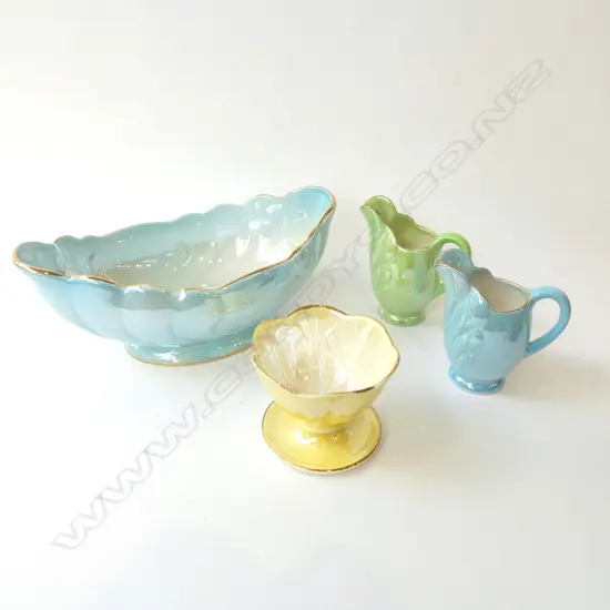 4PCS MALING LUSTER CHINA 2 JUGS H120 TULIP DISH & VASE L280MM