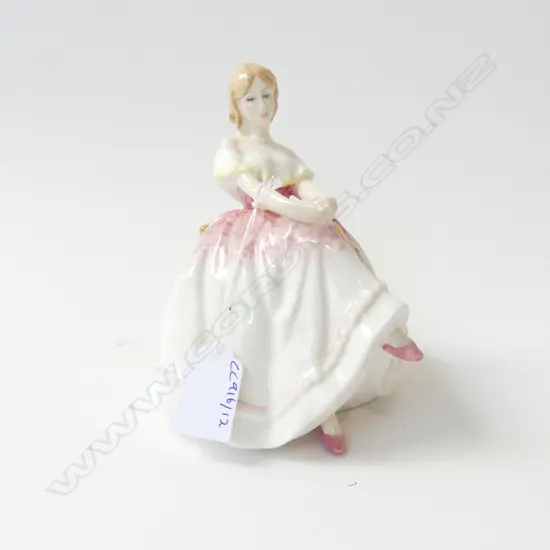 RD PORC FIGURINE MARIE H150MM