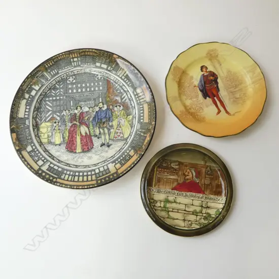 ROYAL DOULTON CARDINAL TEAPOT STAND, ROMEO & QUEEN ELIZABETH 1589 PLATES, D.162-265MM