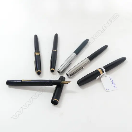 COLLECTION OF 6 VINTAGE FOUNTAIN PENS SOME WITH 14CT GOLD NIBS