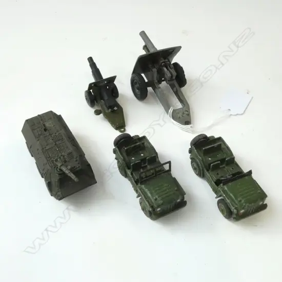 5 DIE CAST MILITRY TOYS 2 JEEPS 2 CANNON & A/CAR L70MM
