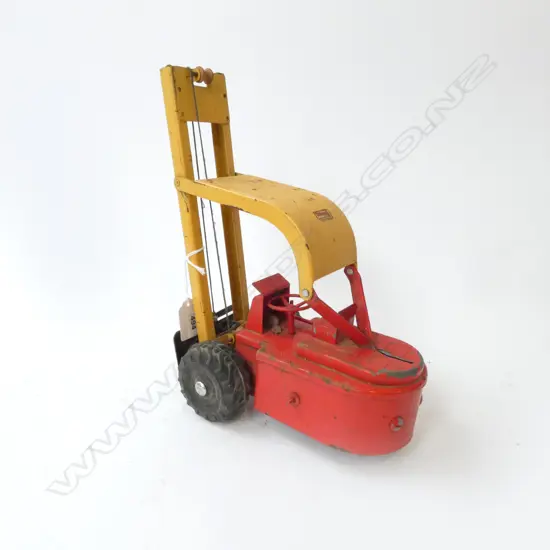 VINTAGE TRIANG TIN TOY FORK LIFT ORIGINAL DECAL L190 H290MM