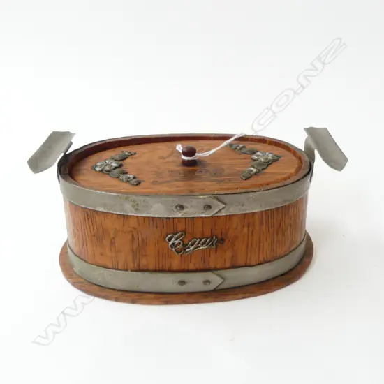 VINTAGE TOBACCO CADDY W.195mm
