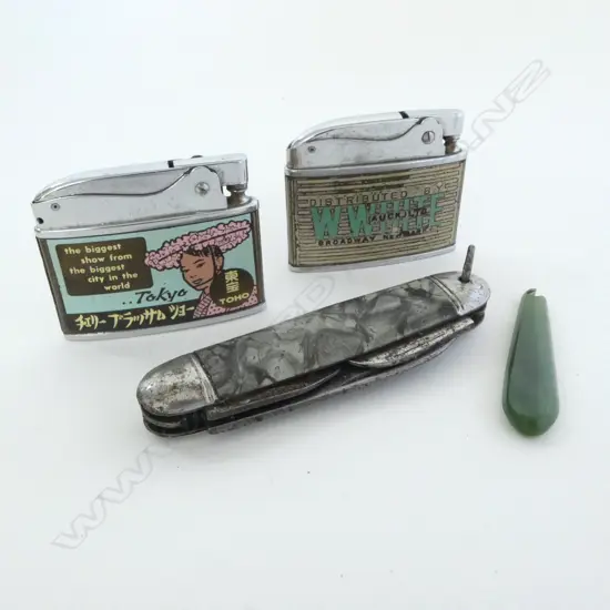 2 VINTAGE LIGHTERS, POCKETKNIFE & POUNAMU PENDANT (broken) (21530)