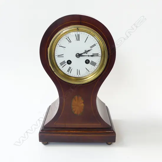 EDWARDIAN SHERATON REVIVAL MAHOGANY CHIMING MANTEL CLOCK H. 295mm