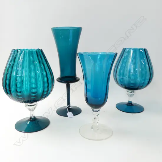 4 PCES GREEN MURANO GLASS H.375mm