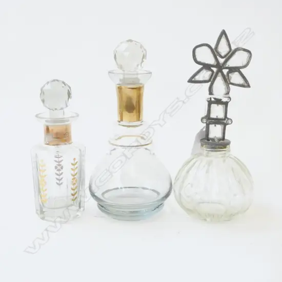 3 SCENT BOTTLES