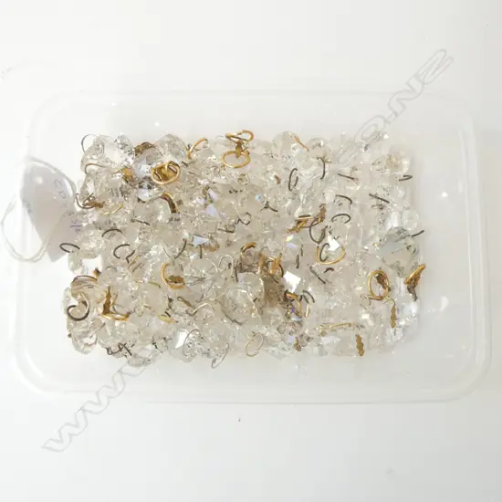 150+ SMALL VINTAGE CRYSTAL FACETED DROPS, L.10MM