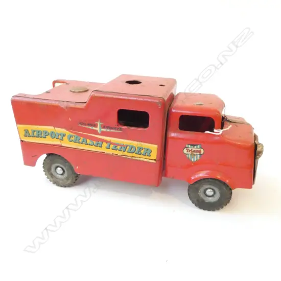 VINTAGE TRIANG TIN TOY  AIRPORT CRASH TENDER ORIGINAL DECALS L370MM