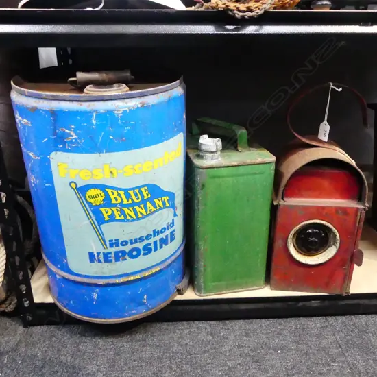 1960 NZPO LANTERN, CASTROL TIN, 'BLUE PENNANT' 5 GAL KEROSINE TIN H.420mm