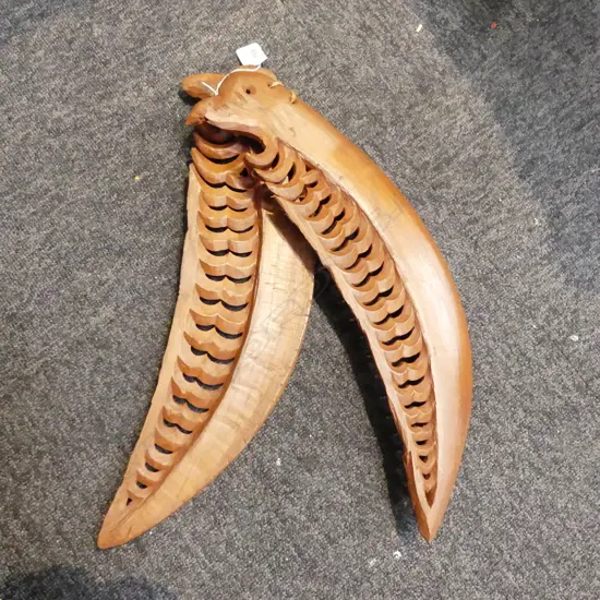 REI PUTA STYLE MAORI WOODCARVING WALL PIECE