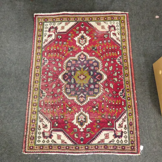 HAND KNOTTED WOOL PILE RUG 1430x1030mm