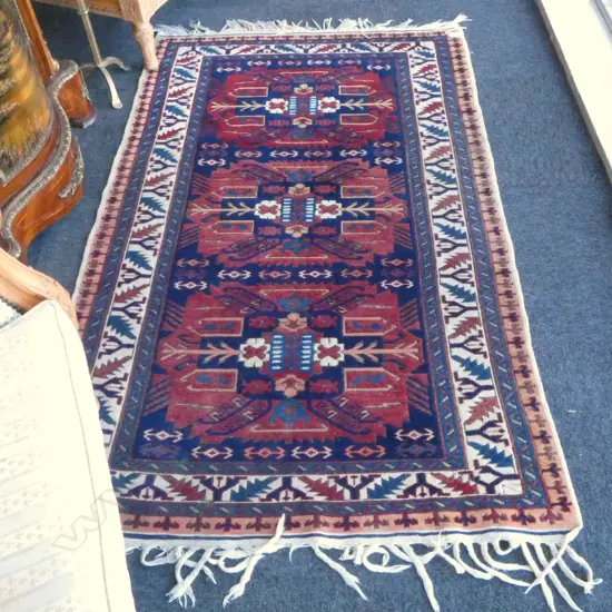 HAND KNOTTED WOOL PILE RUG 1700x1000mm