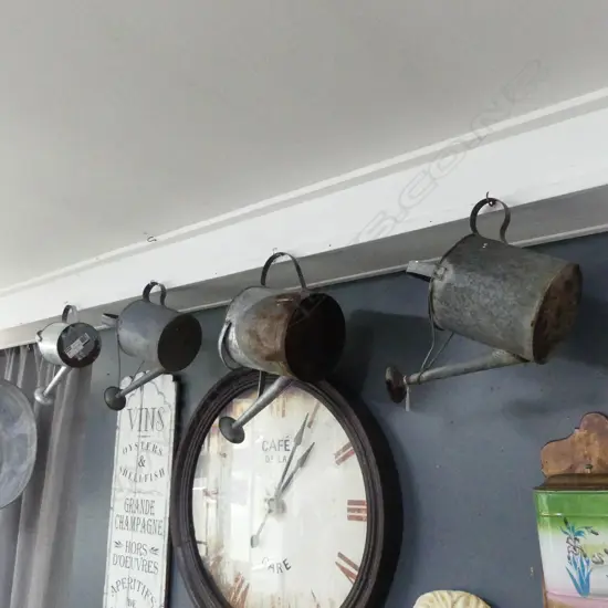 4 METAL WATERING CANS H.350mm some rusted