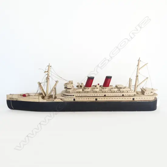 VINTAGE WOODEN STEAMSHIP MODEL SS RANGITOTO L.730mm old borer sign