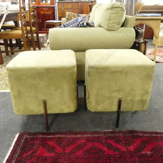 PR MODERN GREEN OTTOMANS 500x500x490mm
