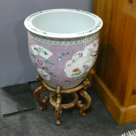 CHINESE JARDINERE ON STAND H.615mm, 410mm dia