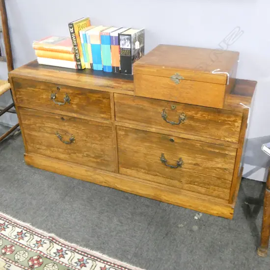 ANTIQUE 4 DRAWER UNIT 1270x350x610mm DAMAGE TO TOP