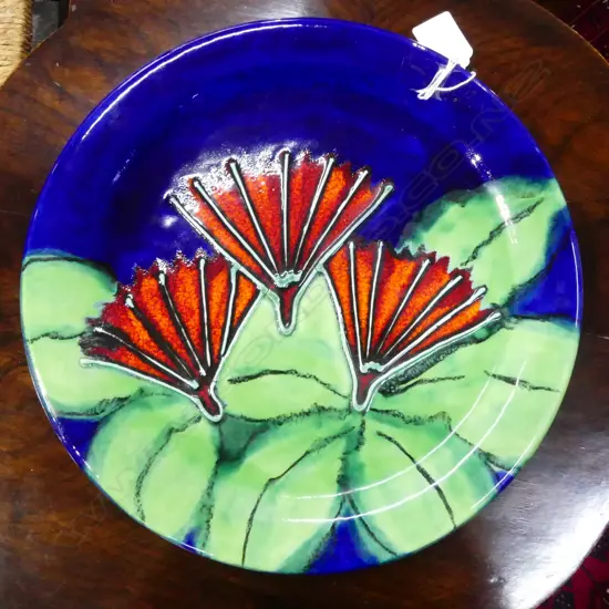 MORRIS & JAMES PLATE 290mm dia