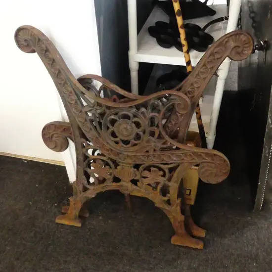 PR VICTORIAN CAST IRON BENCH ENDS