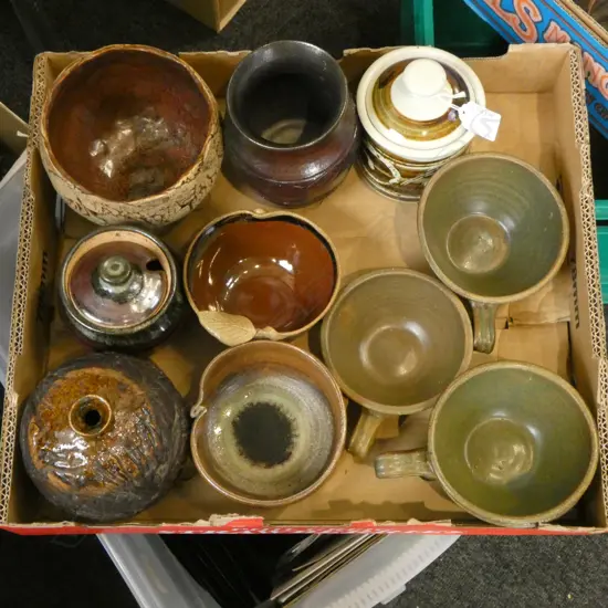 COLLECTION OF 11PCS NZ STUDIO POTTERY VARIOUS MAKERS H150 TALLEST