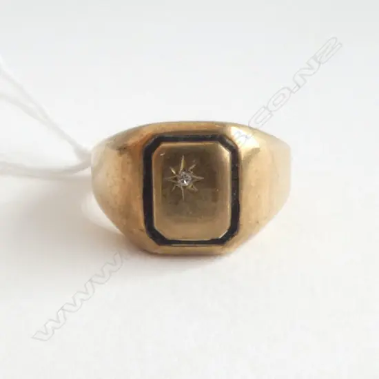 9ct YELLOW GOLD with SMALL DIAMOND SIGNET RING 6.4gms  SIZE S