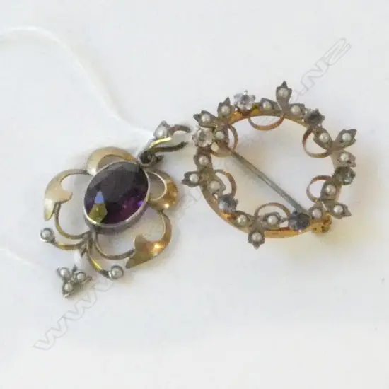 2 ANTIQUE BROOCHES, 9CT & UNMARKED 6.9grms