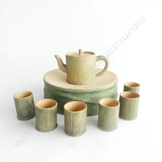 ORIENTAL 6 PLACE CERAMIC PART TEA SET w. BAMBOO MOTIF 