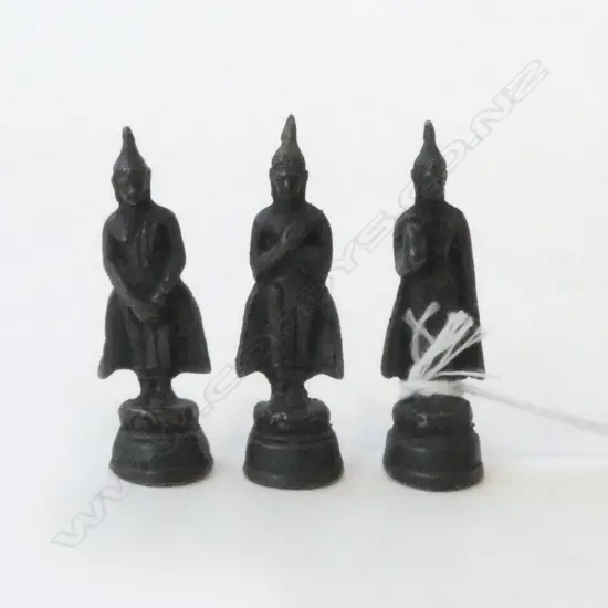 3 CAST METAL MALAY FIGURES; ex JOHN PERRY COLLECTION H.47mm