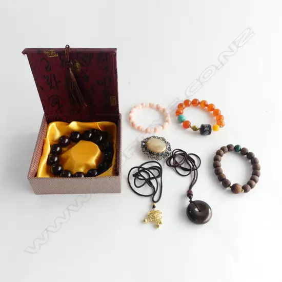 ASST. ORIENTAL JEWELLERY