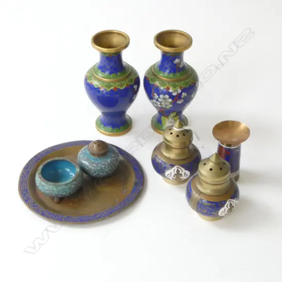 8 PCES ASST. CLOISONNE H.110mm