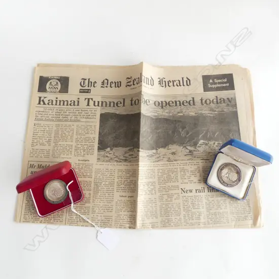KAIMAI TUNNEL COM. MEDALLIONS w. NEWSPAPER; JUNE 17th & 21st 1976, one is ed. 954/2000