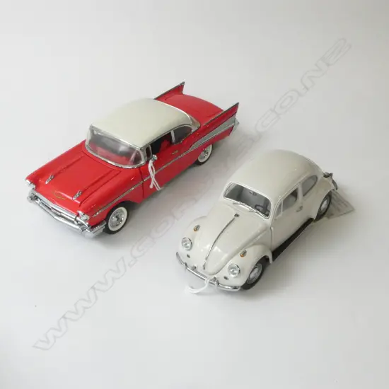 2 FRANKLIN MINT MODEL CARS BELLE AIR CHEV L210 &VW BEATLE