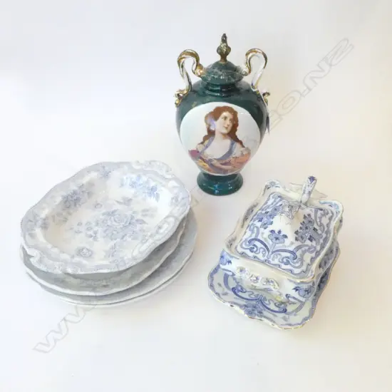 4 B/W MIDDLEPORT POTTERY BURLEIGH DISHES/PLATES, TUREEN & VICTORIA VASE (FAULTS) H.290mm