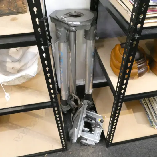 CAST ALLUMINIUM VINTEX MOVIE CAMERA TRIPOD STAND H1000 L460MM