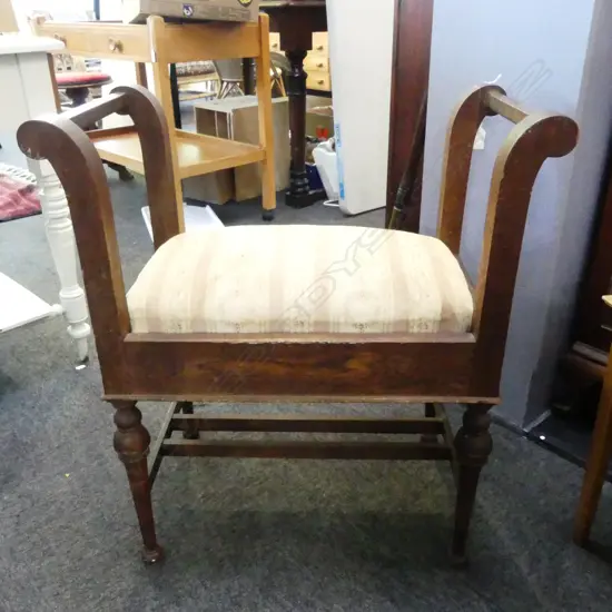 OAK PIANO STOOL H.700mm