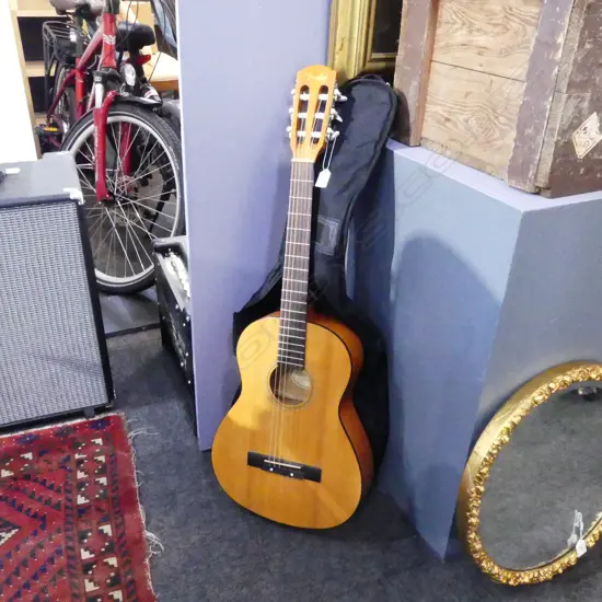 FENDER MID SIZE ACOUSTIC GUITAR L.910mm, CASED