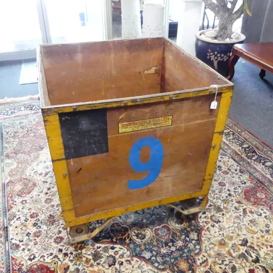 'SWINNOCK & Co.' INDUSTRIAL TROLLEY 770x770x890mm