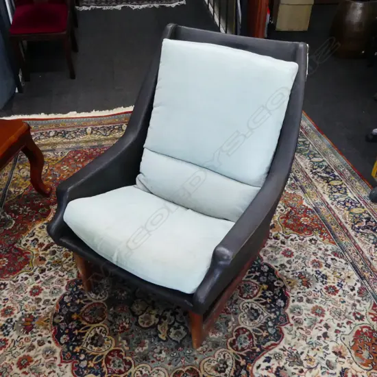 MID CENTURY DANSK EMOBELA MAHOGANY REXEN & VELOUR ARMCHAIR H870MM