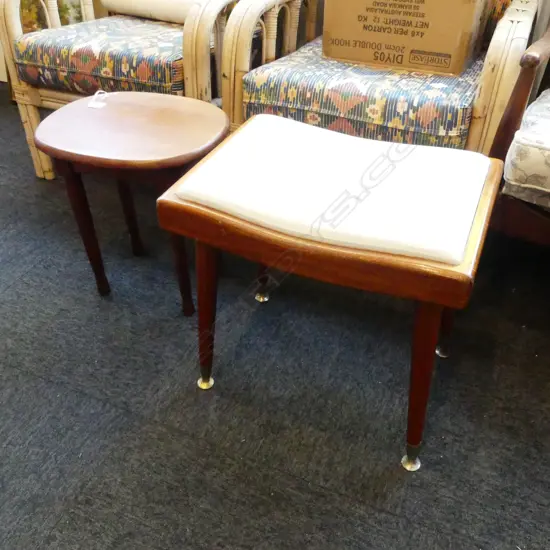 2 RETRO STOOLS H.460mm