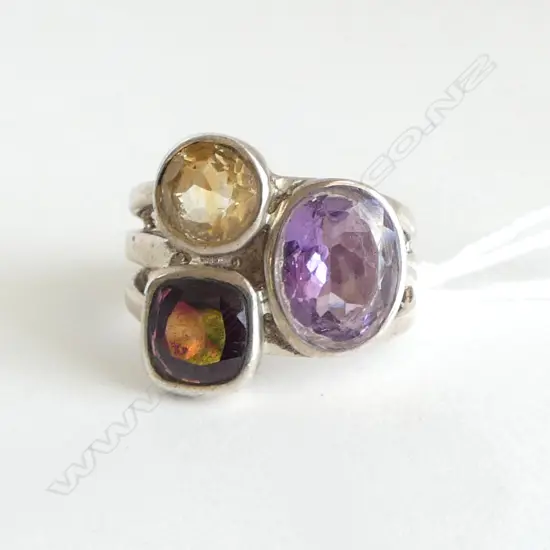 SILVER & GEMSTONE RING SIZE Q1/2