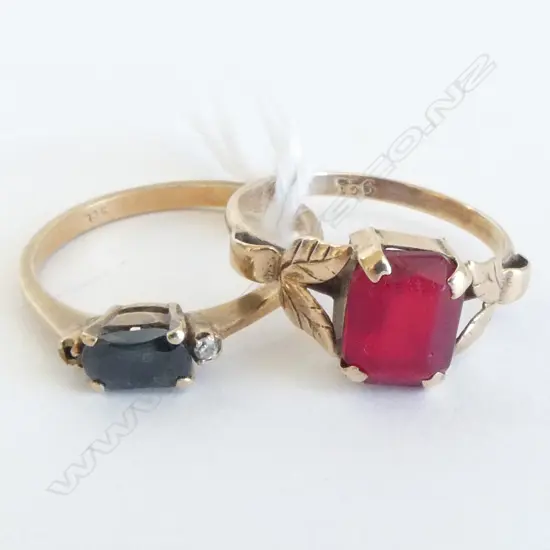 2 9ct YELLOW GOLD RINGS; SAPHIRE/DIAMOND (1 DIAMOND MISSING) SIZE N, RED STONE SIZE K, 2.9gms