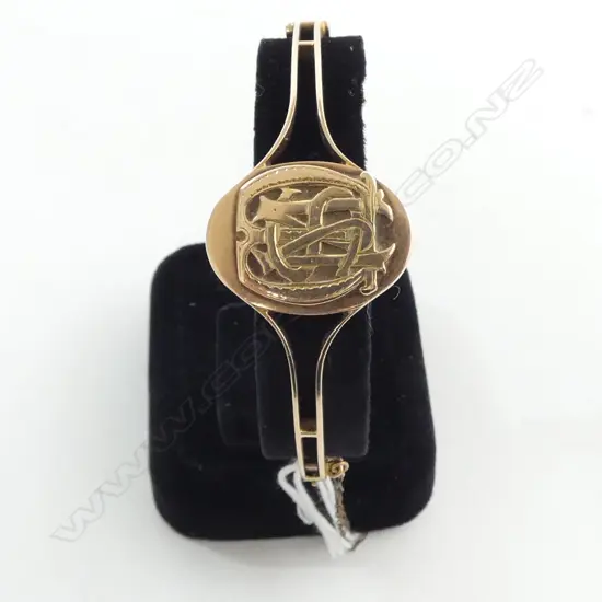 VICTORIAN 15CT HINGED BANGLE 15gms