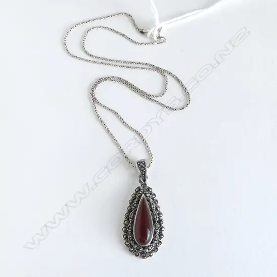 SILVER CARNELIAN & MARCASITE PENDANT on SILVER CHAIN