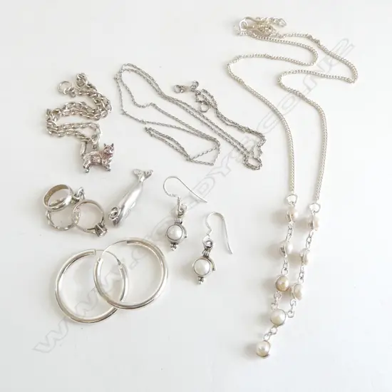 ASST SILVER JEWELLERY & CHARMS