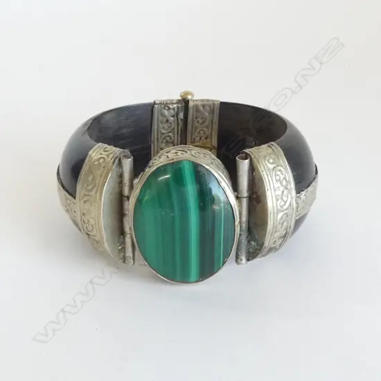 CHUNKY ETHNIC SILVER & MALACHITE BANGLE