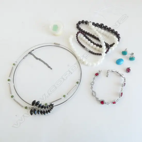 ASST. JEWELLERY, SOME STG 